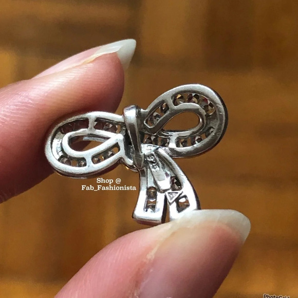 Bow Pendant Sterling Silver - Picture 4 of 10